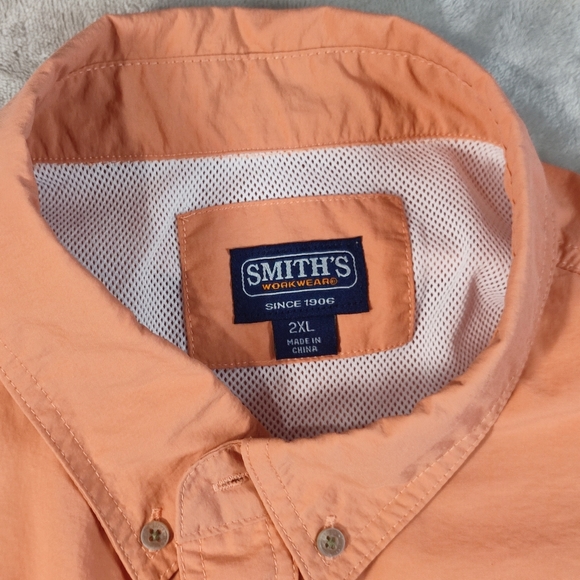 Smith's Workwear Men's Short Sleeve Button Down Fishing Shirt - Picture 3 of 11